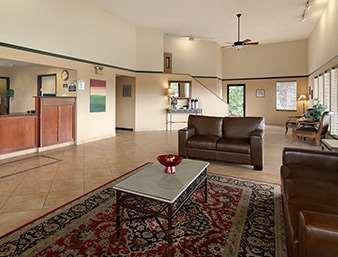 Colony Inn Kent Interno foto